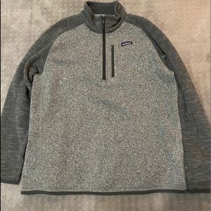 Like new condition Patagonia sweater.